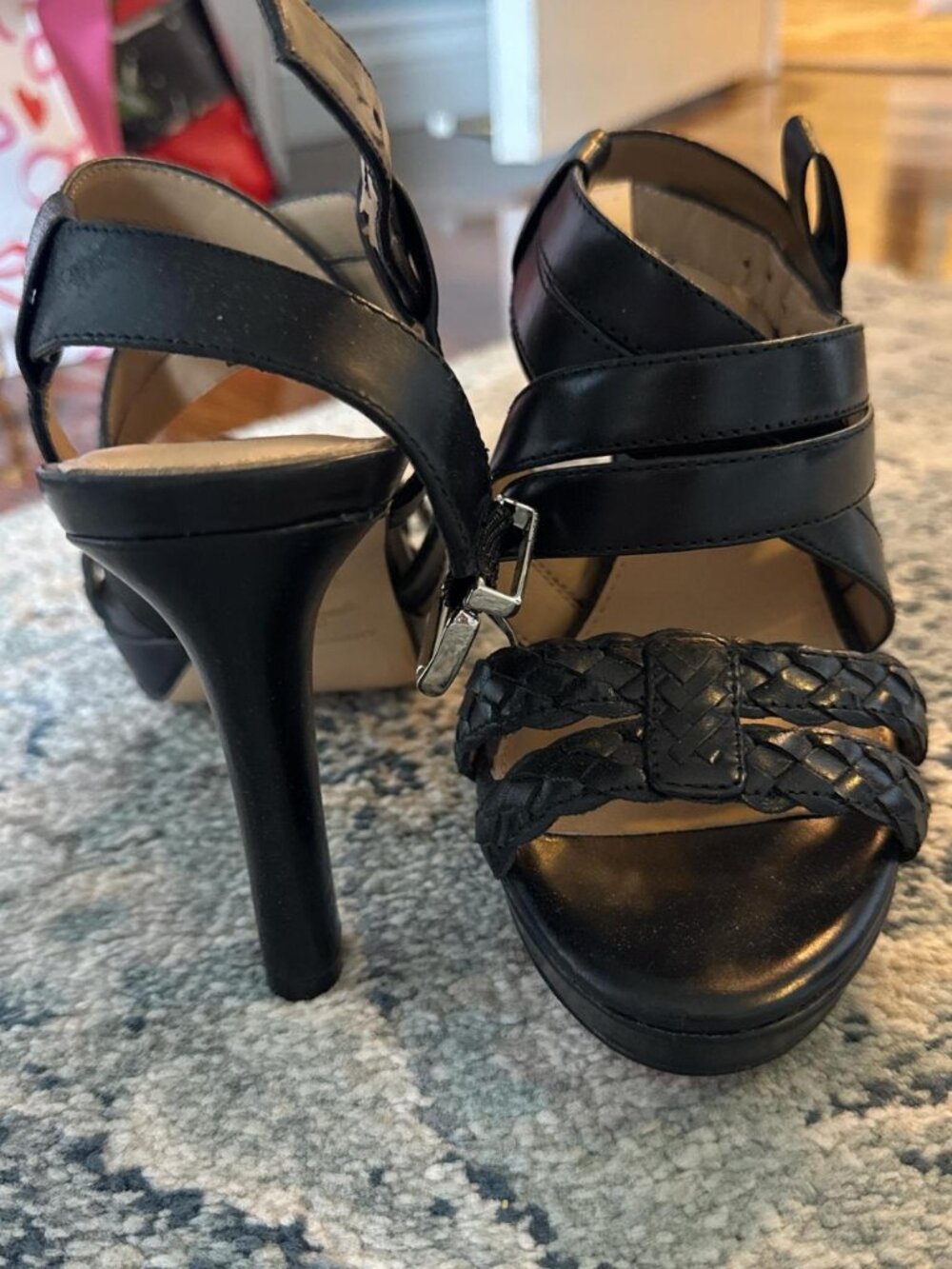 Antonio Melani Women's Black Courts